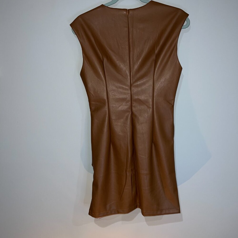 Micas Ruched Faux Leather V-Neck Bodycon Mini Dress Brown Size M - Picture 5 of 15